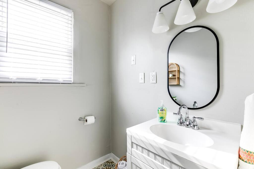 Private Boho Bungalow 10 Minutes To Downtown Rva! ริชมอนด์ ภายนอก รูปภาพ